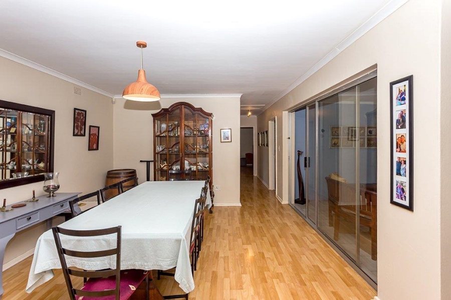 3 Bedroom Property for Sale in Flamingo Vlei Western Cape